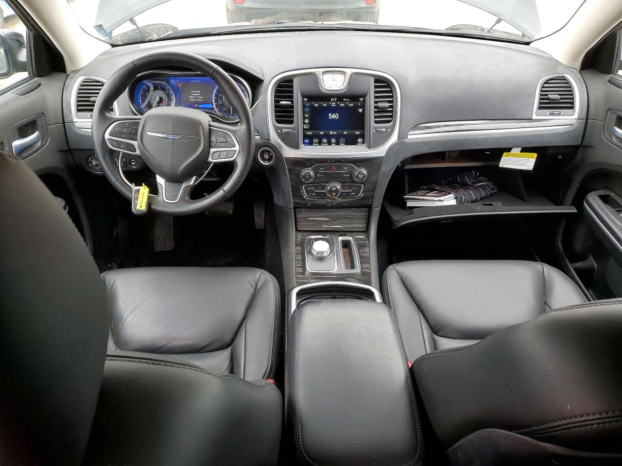 2022 CHRYSLER 300 TOURING L photo 15