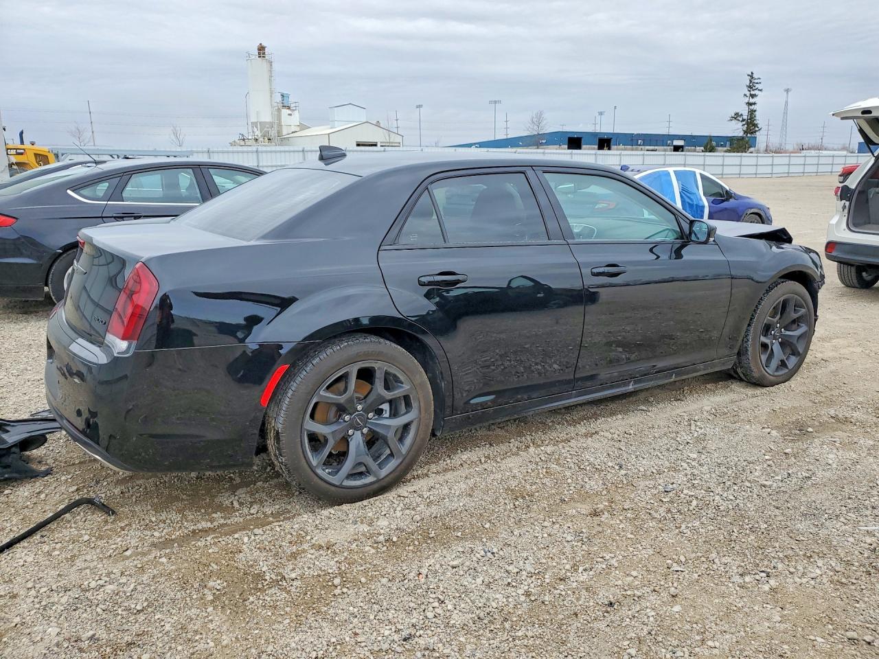 2022 CHRYSLER 300 TOURING L photo 5