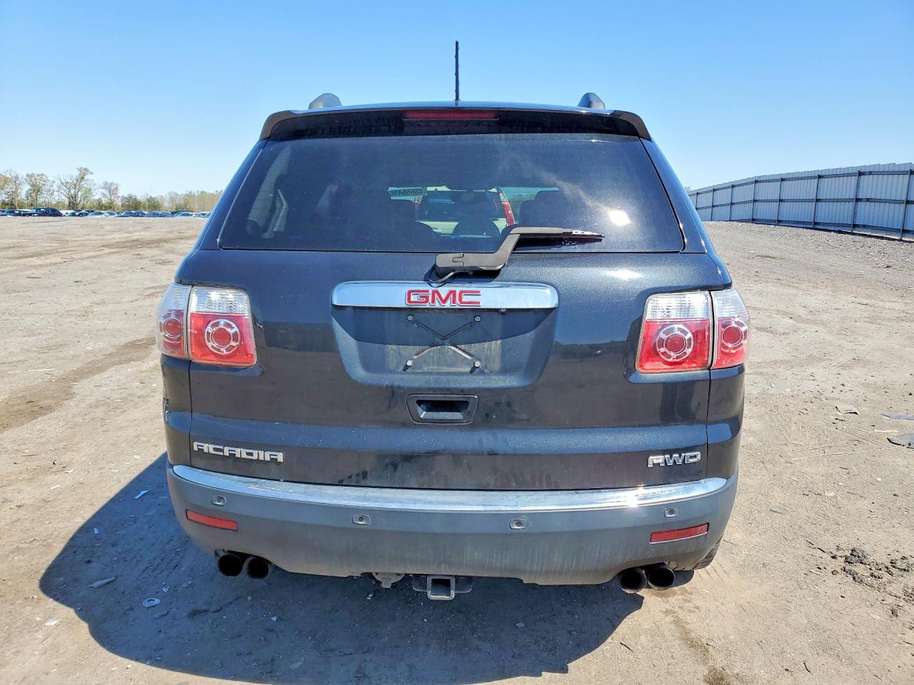 2011 GMC ACADIA SLT-1 photo 16