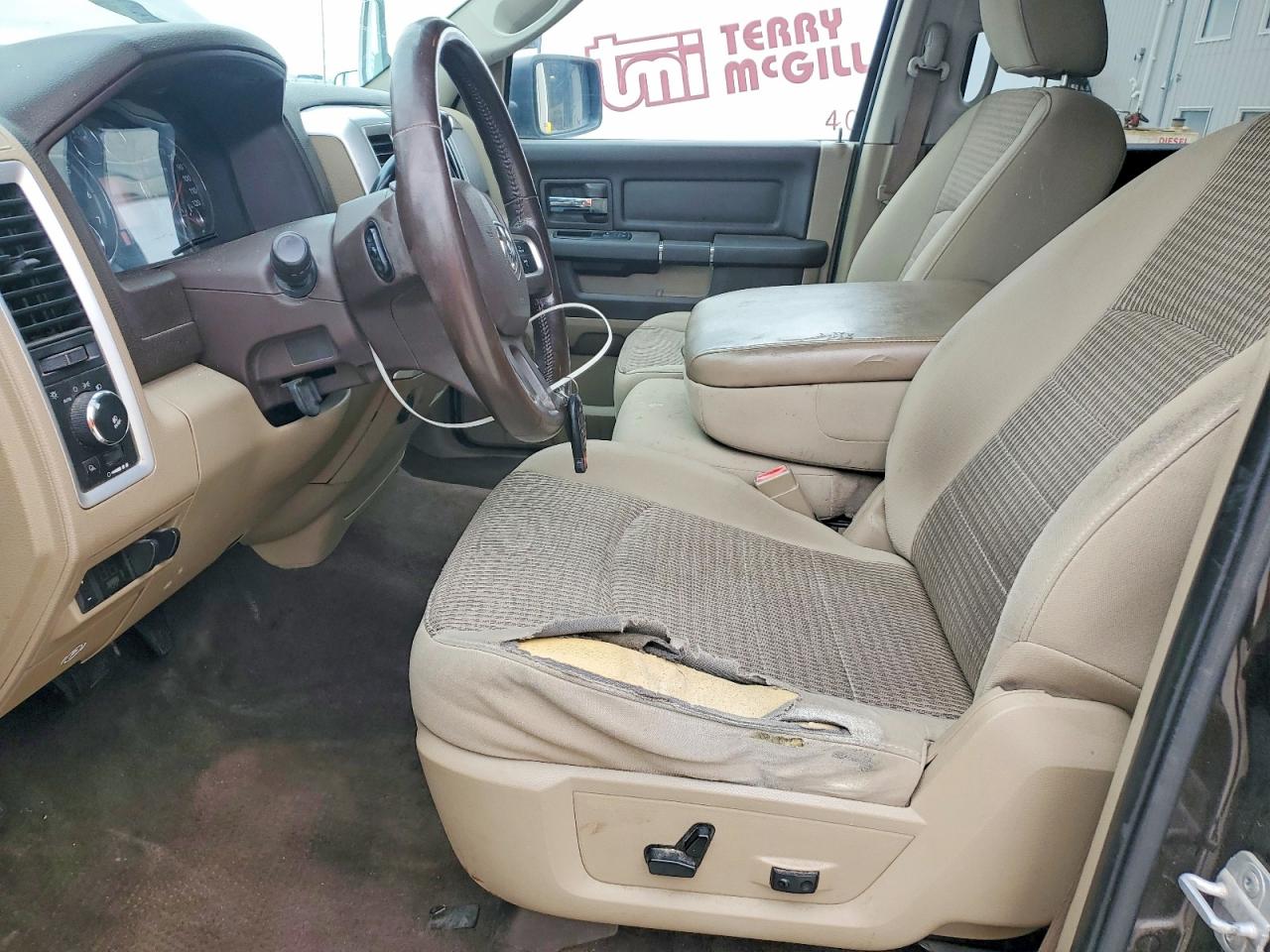2010 DODGE RAM 1500 photo 7