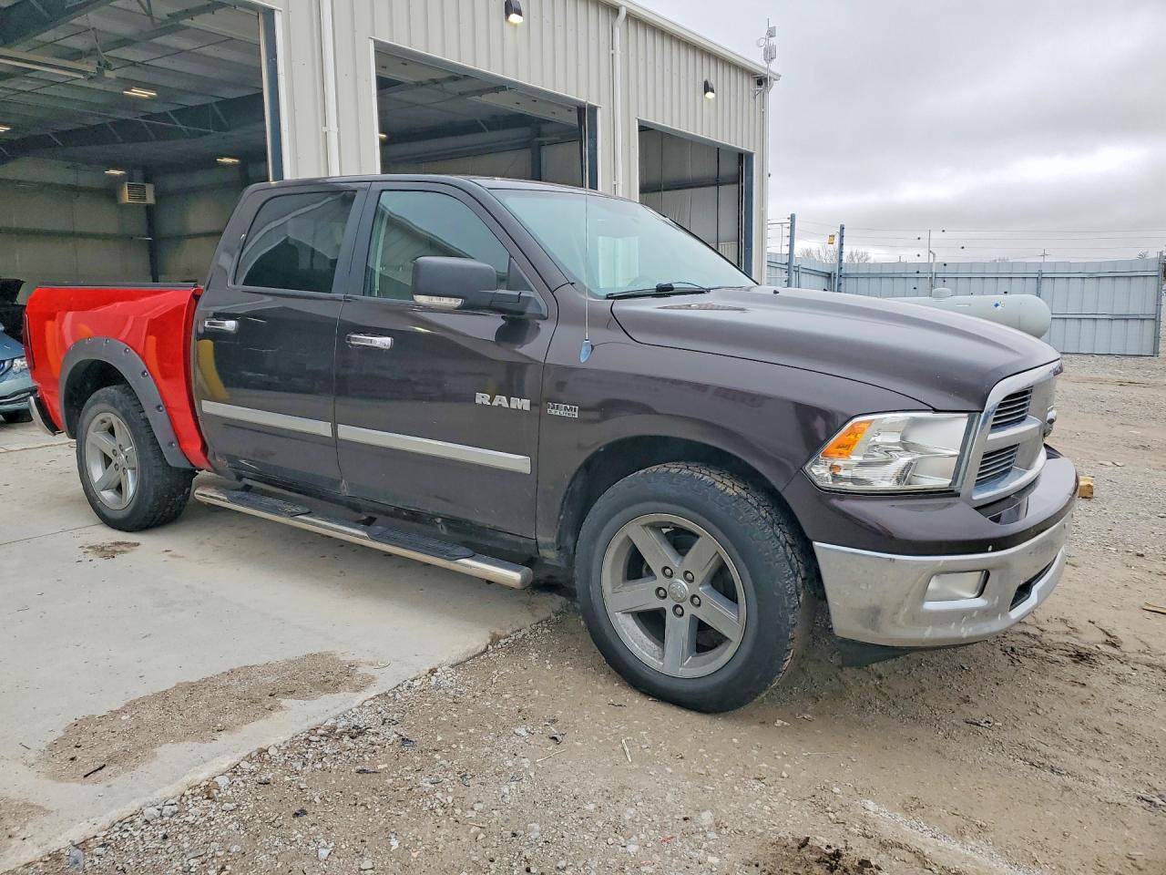 2010 DODGE RAM 1500 photo 4