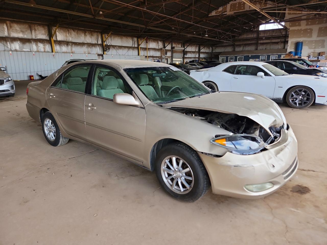 2005 TOYOTA CAMRY LE photo 4