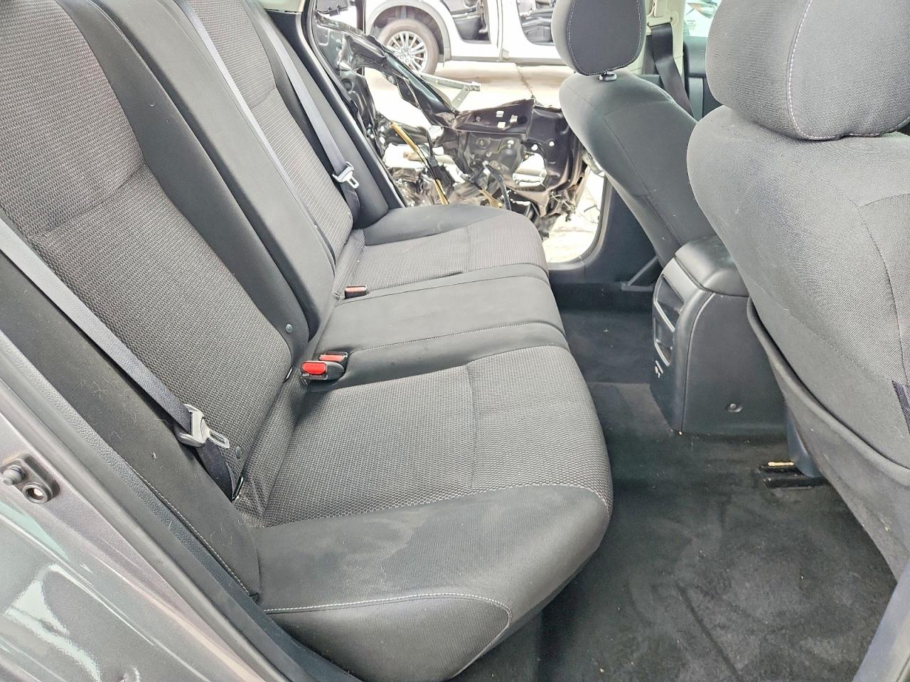 2019 NISSAN SENTRA S photo 10