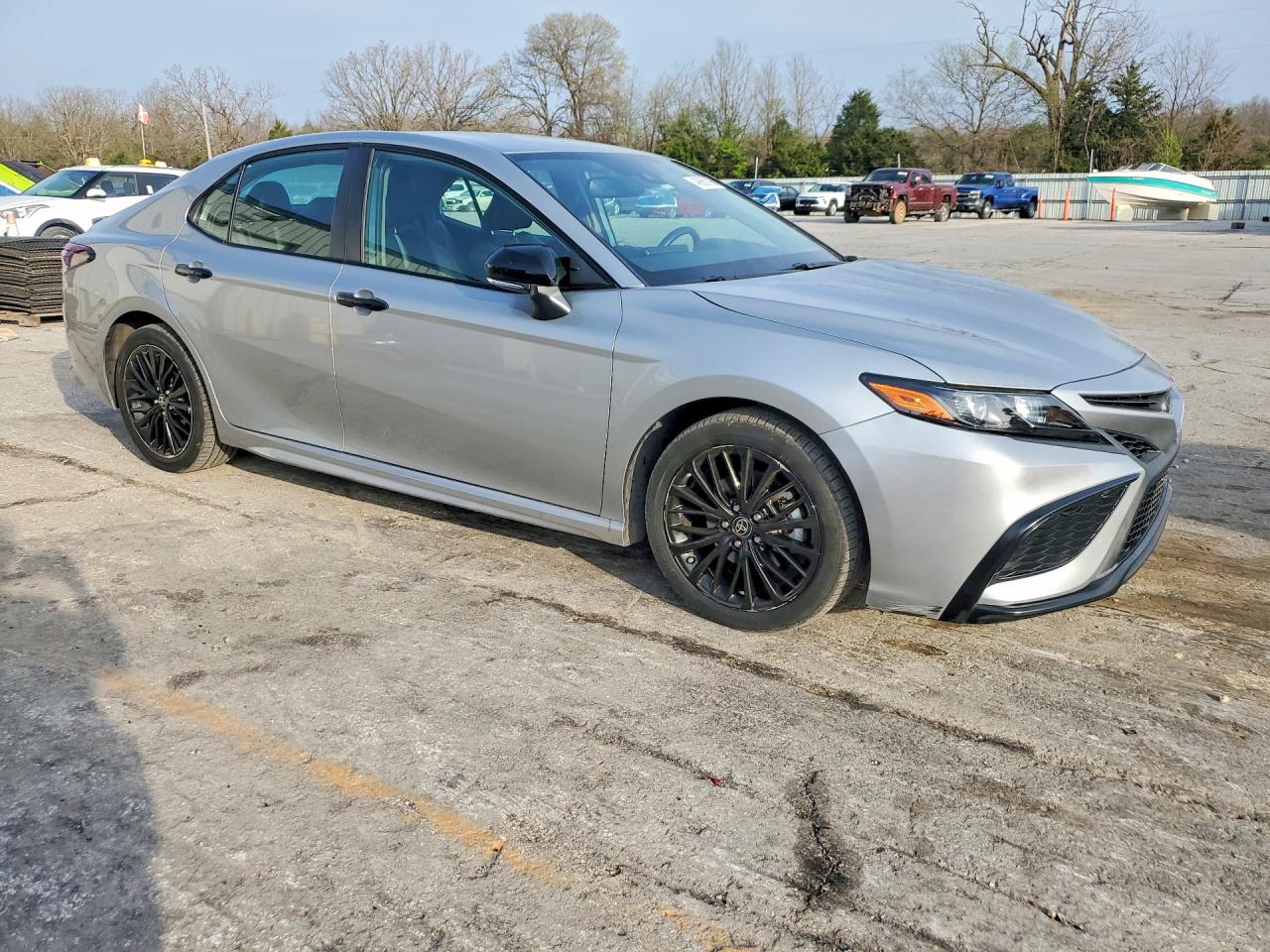 2022 TOYOTA CAMRY SE NIGHTSHADE photo 7