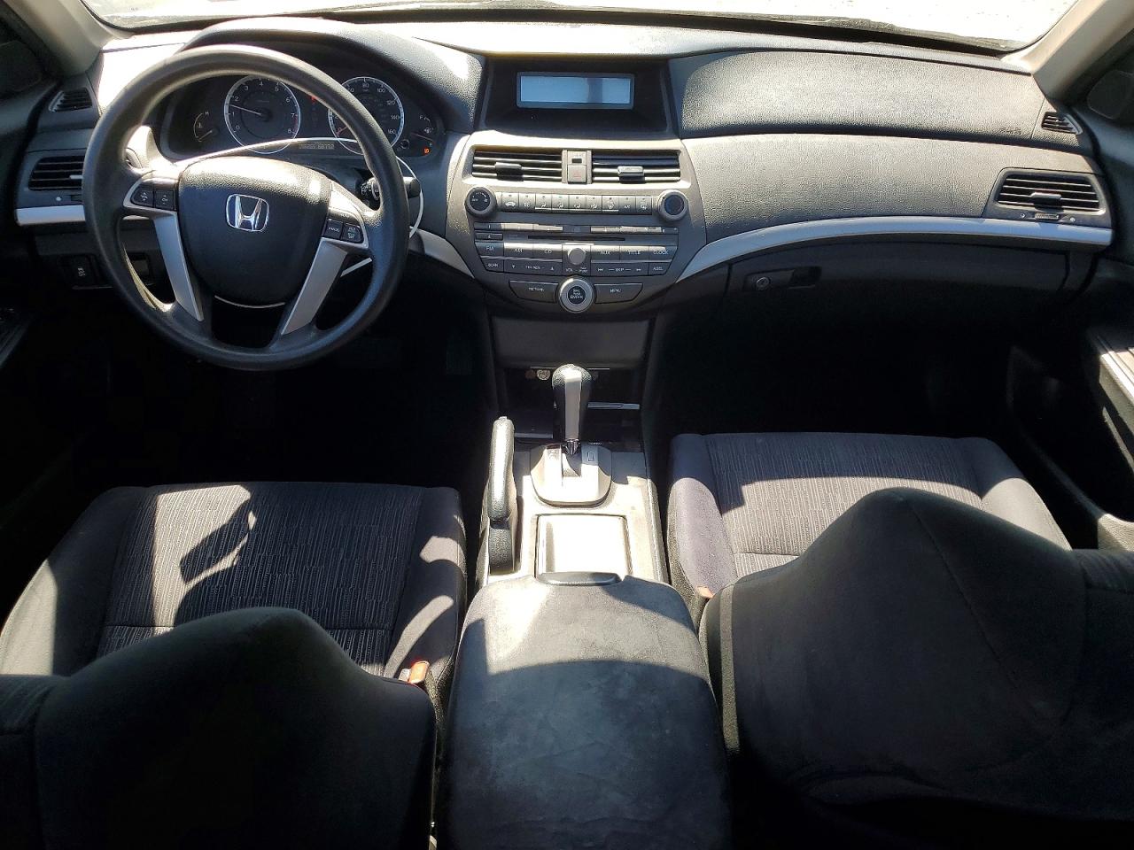2012 HONDA ACCORD LX photo 8