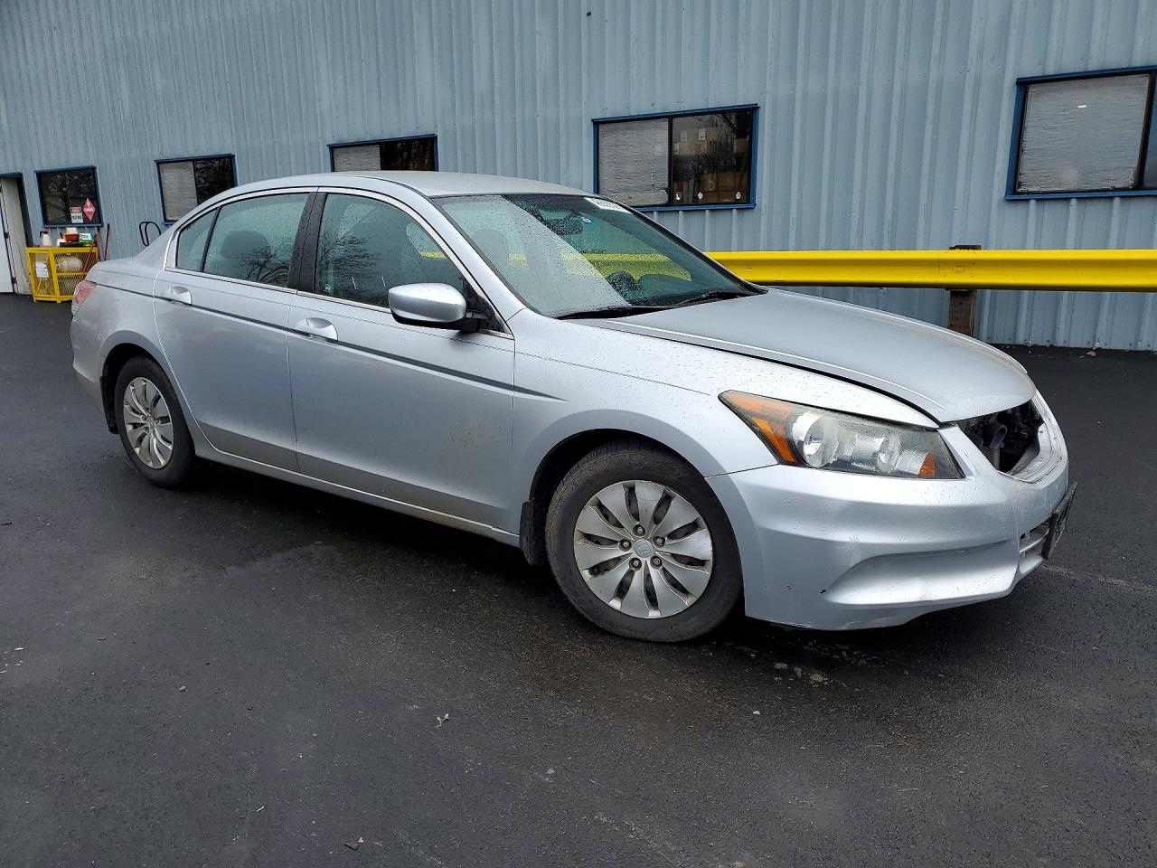 2012 HONDA ACCORD LX photo 4