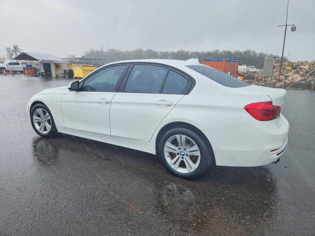 2016 BMW 328 I SULEV photo 3