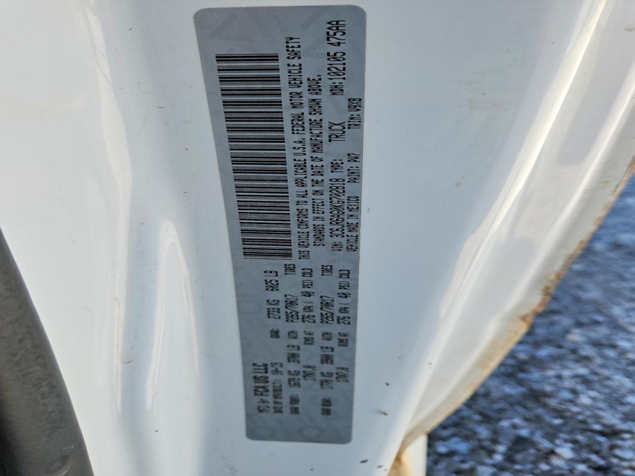 2019 RAM 1500 CLASSIC TRADESMAN photo 34