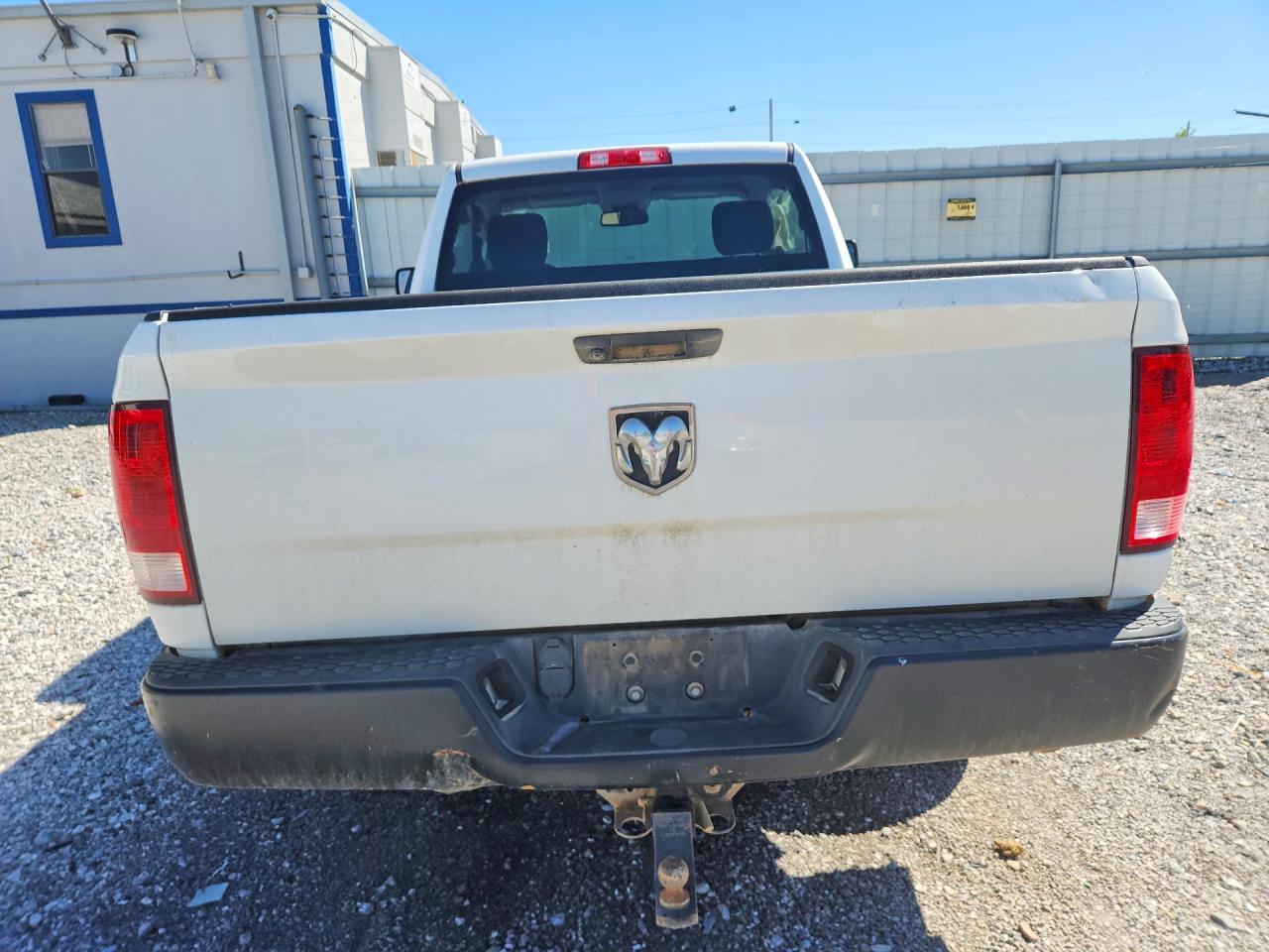 2019 RAM 1500 CLASSIC TRADESMAN photo 16