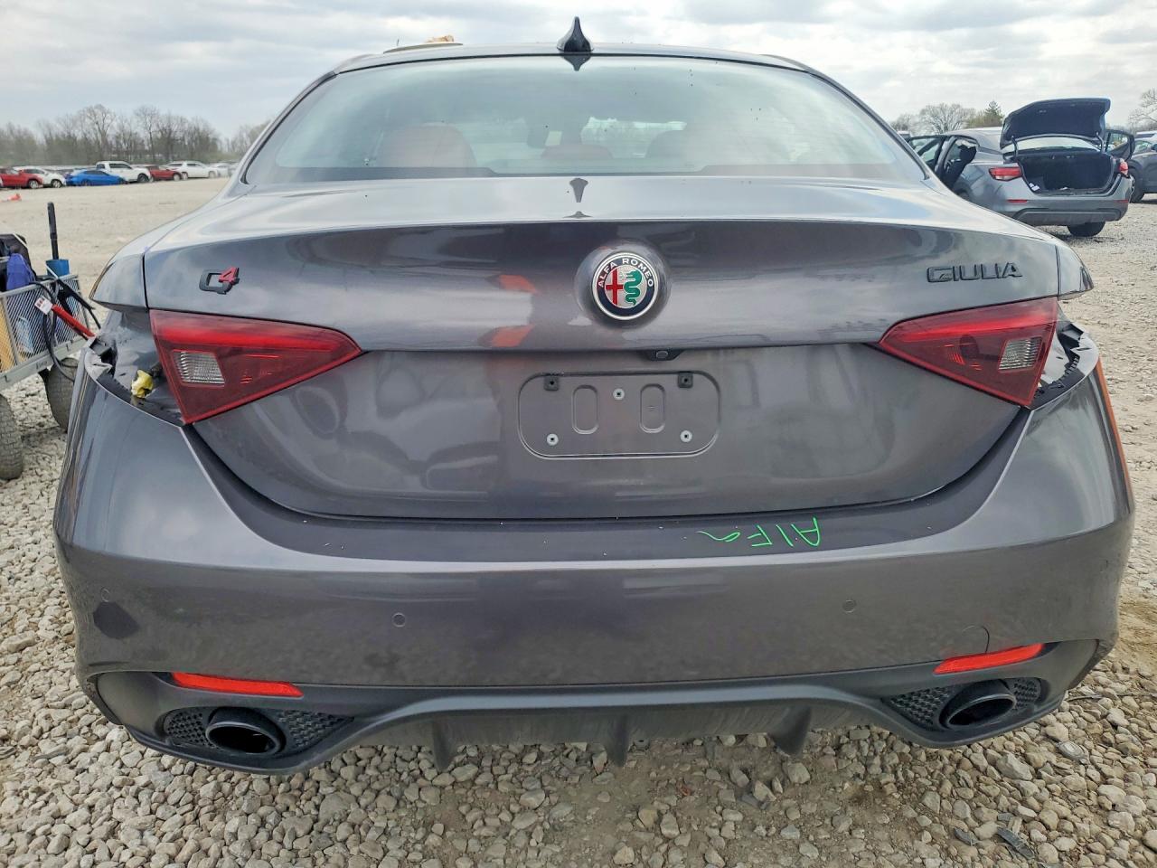 2019 ALFA ROMEO GIULIA photo 11