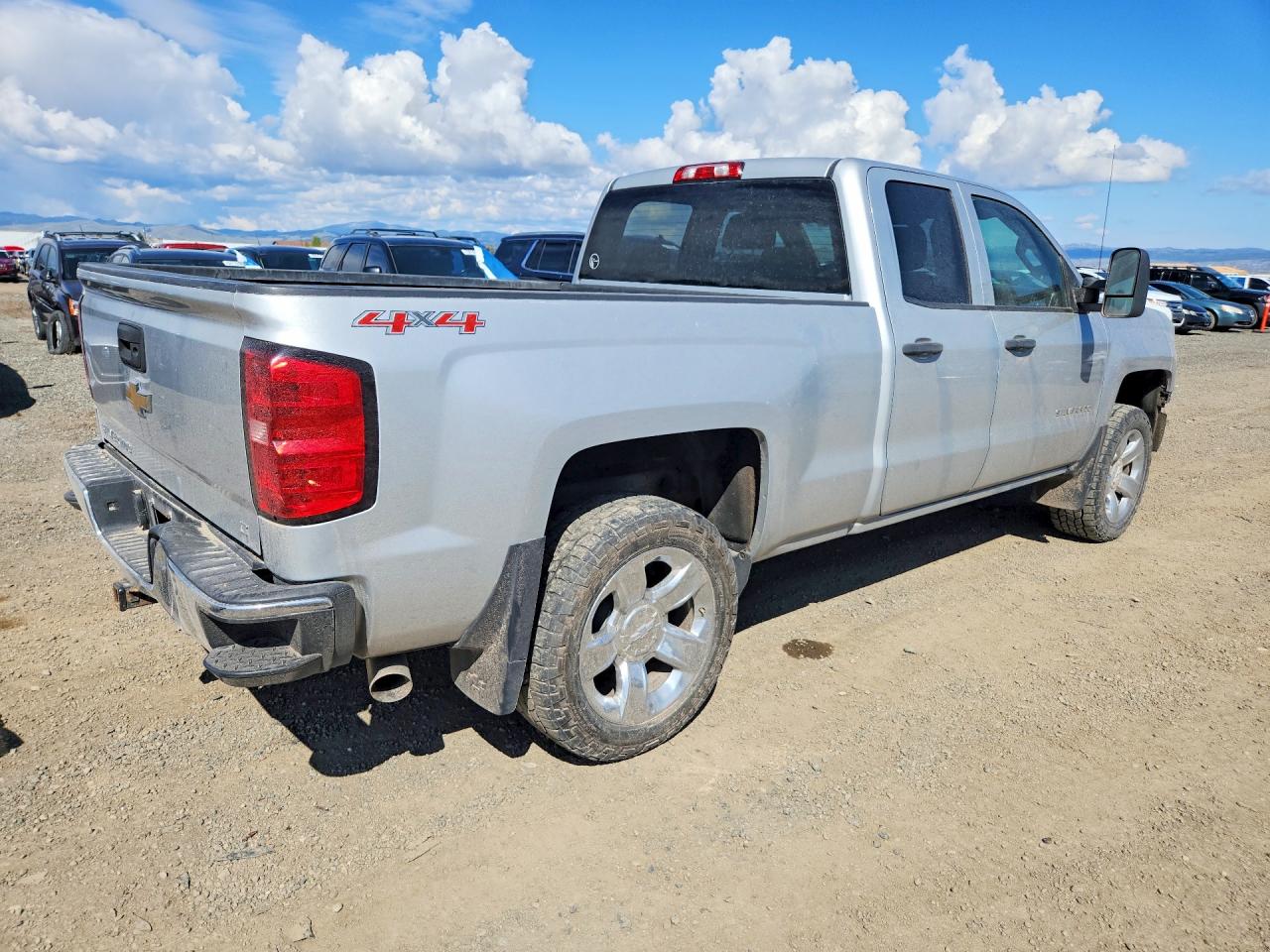 2014 CHEVROLET SILVERADO K1500 LT photo 3