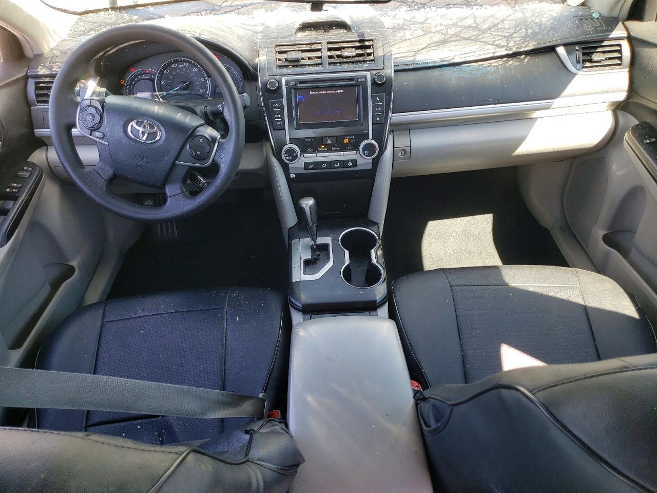 2013 TOYOTA CAMRY LE photo 15