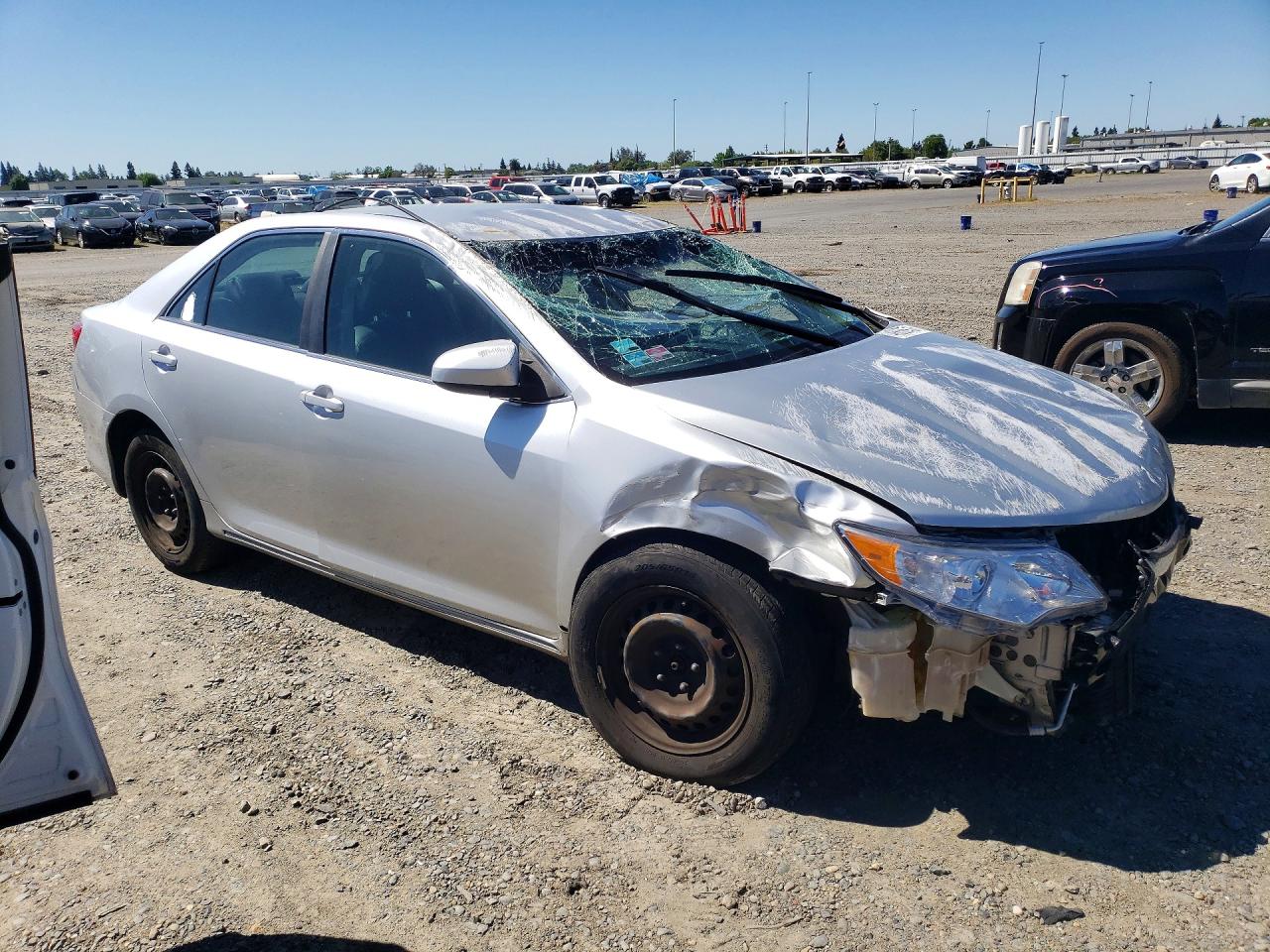 2013 TOYOTA CAMRY LE photo 7