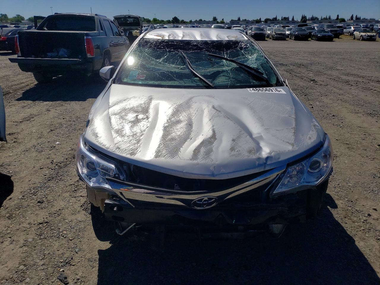 2013 TOYOTA CAMRY LE photo 9