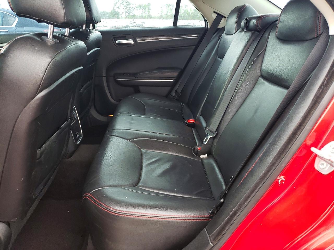 2018 CHRYSLER 300 TOURING photo 10