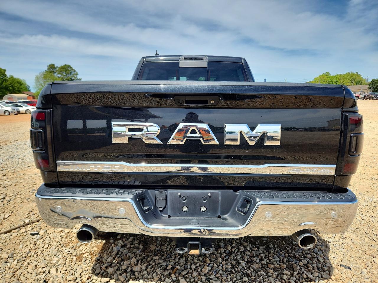 2016 RAM 1500 LONGHORN photo 11