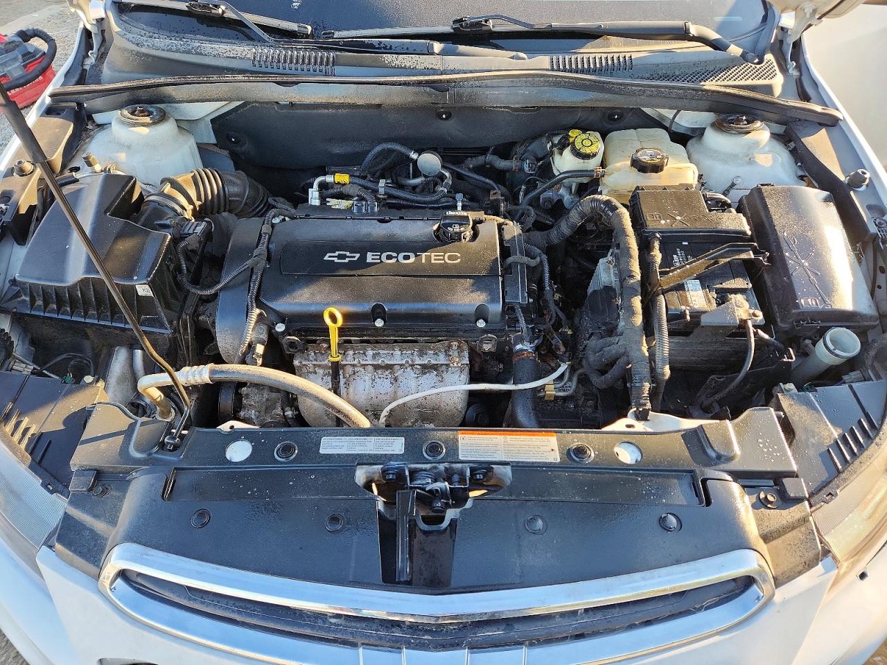 2015 CHEVROLET CRUZE LS photo 21