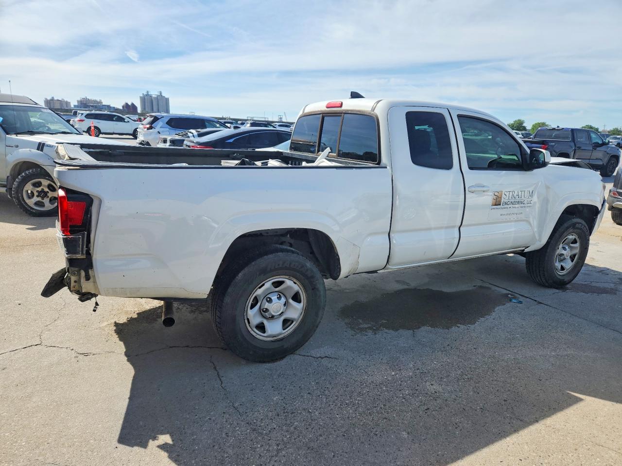 2019 TOYOTA TACOMA SR photo 7
