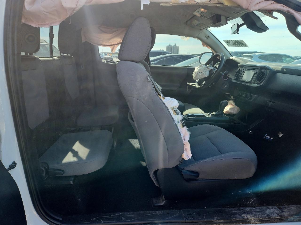2019 TOYOTA TACOMA SR photo 28