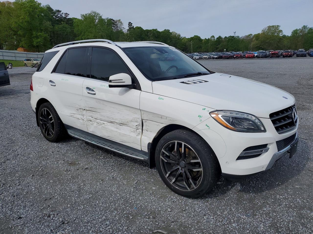2015 MERCEDES-BENZ ML 350 4MATIC photo 10