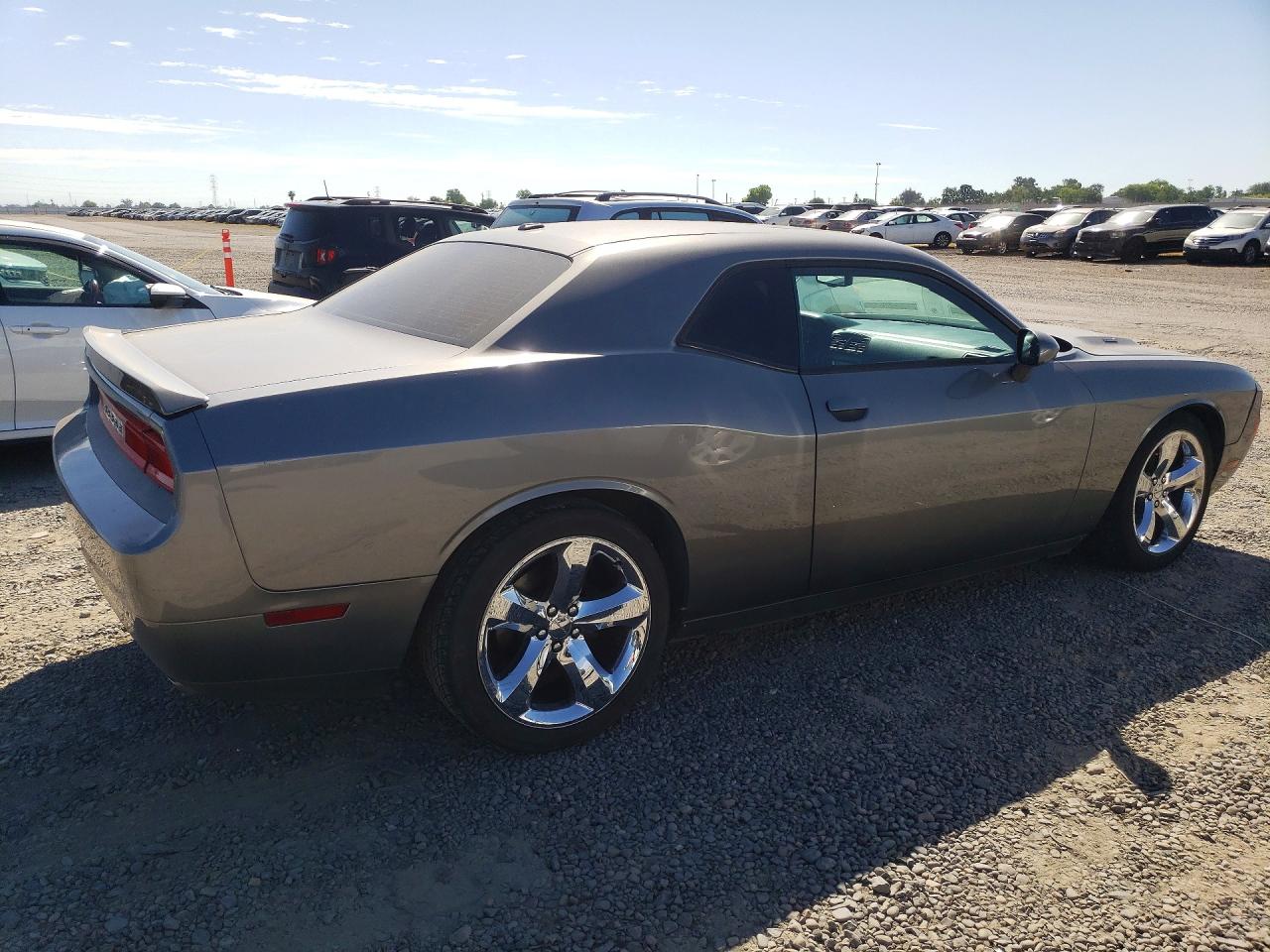 2012 DODGE CHALLENGER R photo 5