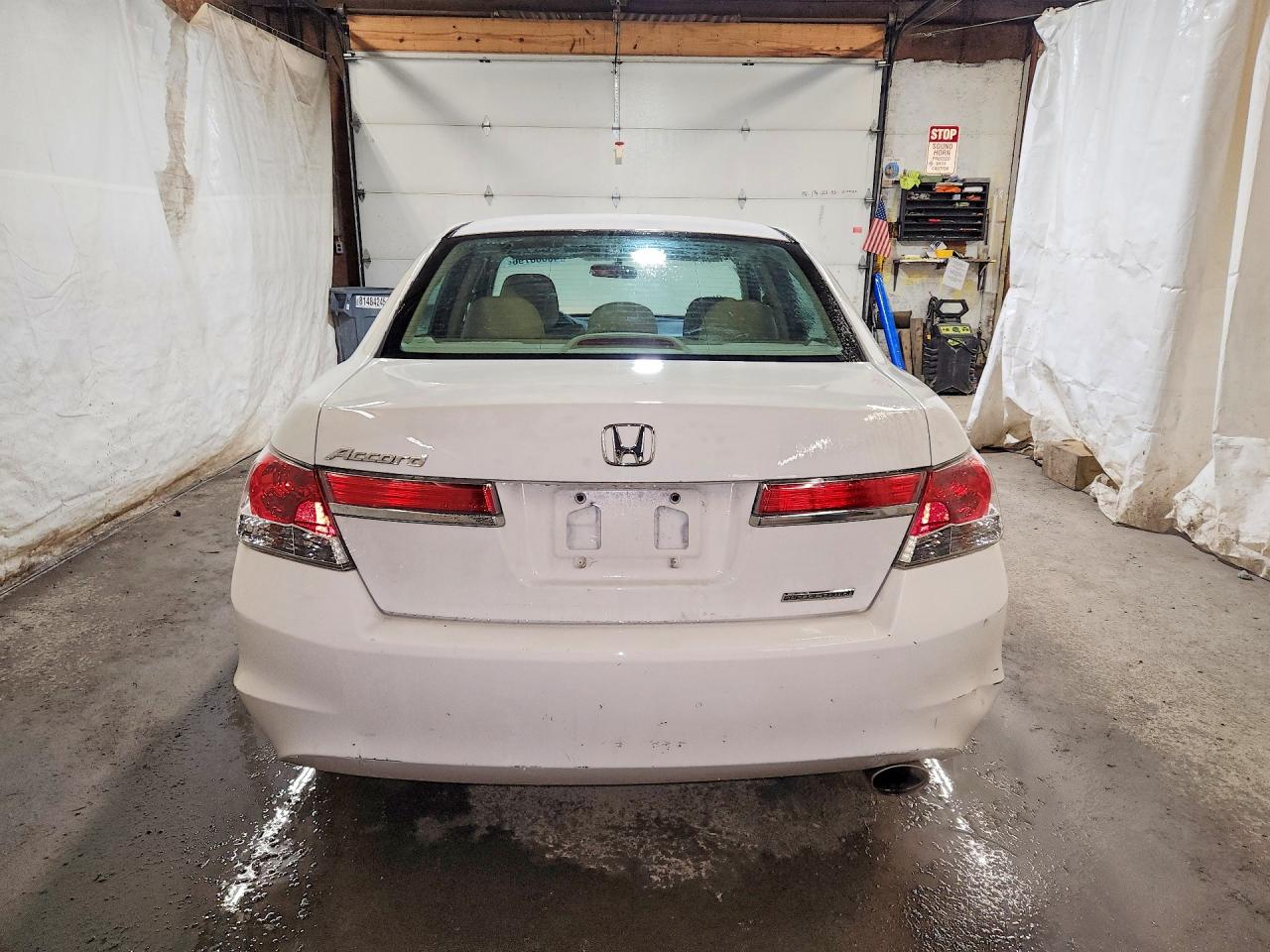 2011 HONDA ACCORD SE photo 11
