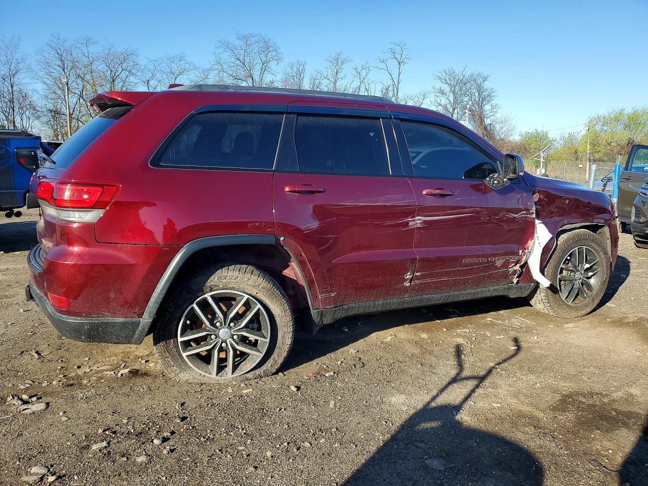 2018 JEEP GRAND CHEROKEE TRAILHAWK photo 3
