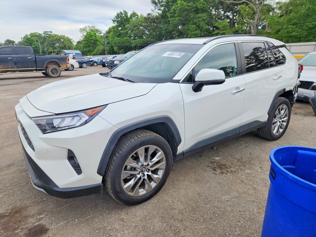 2019 TOYOTA RAV4