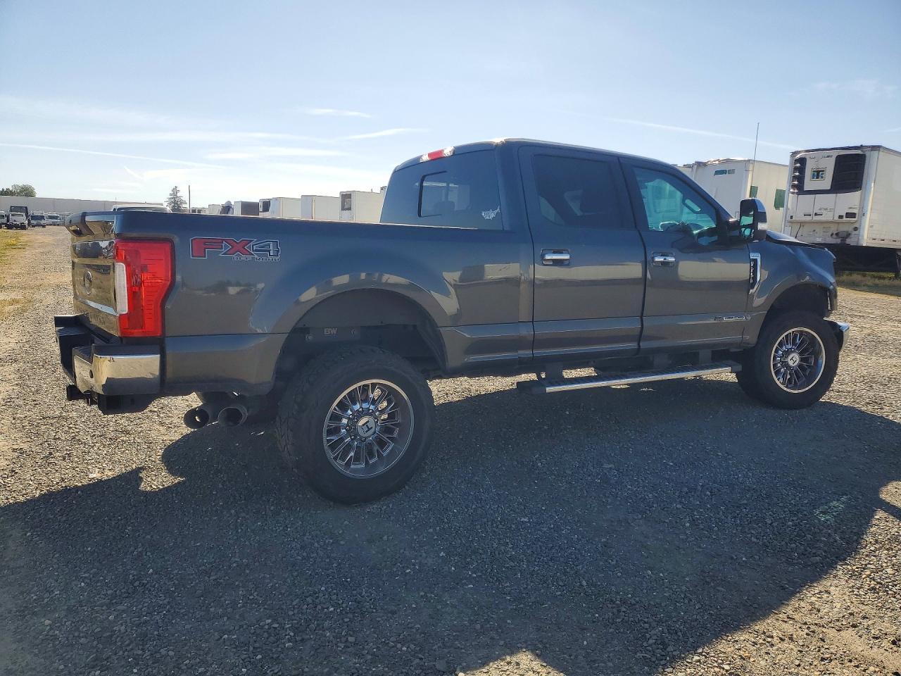 2017 FORD F250 SUPER DUTY photo 5
