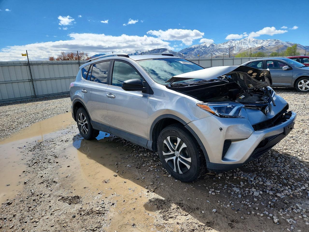 2016 TOYOTA RAV4 LE photo 4