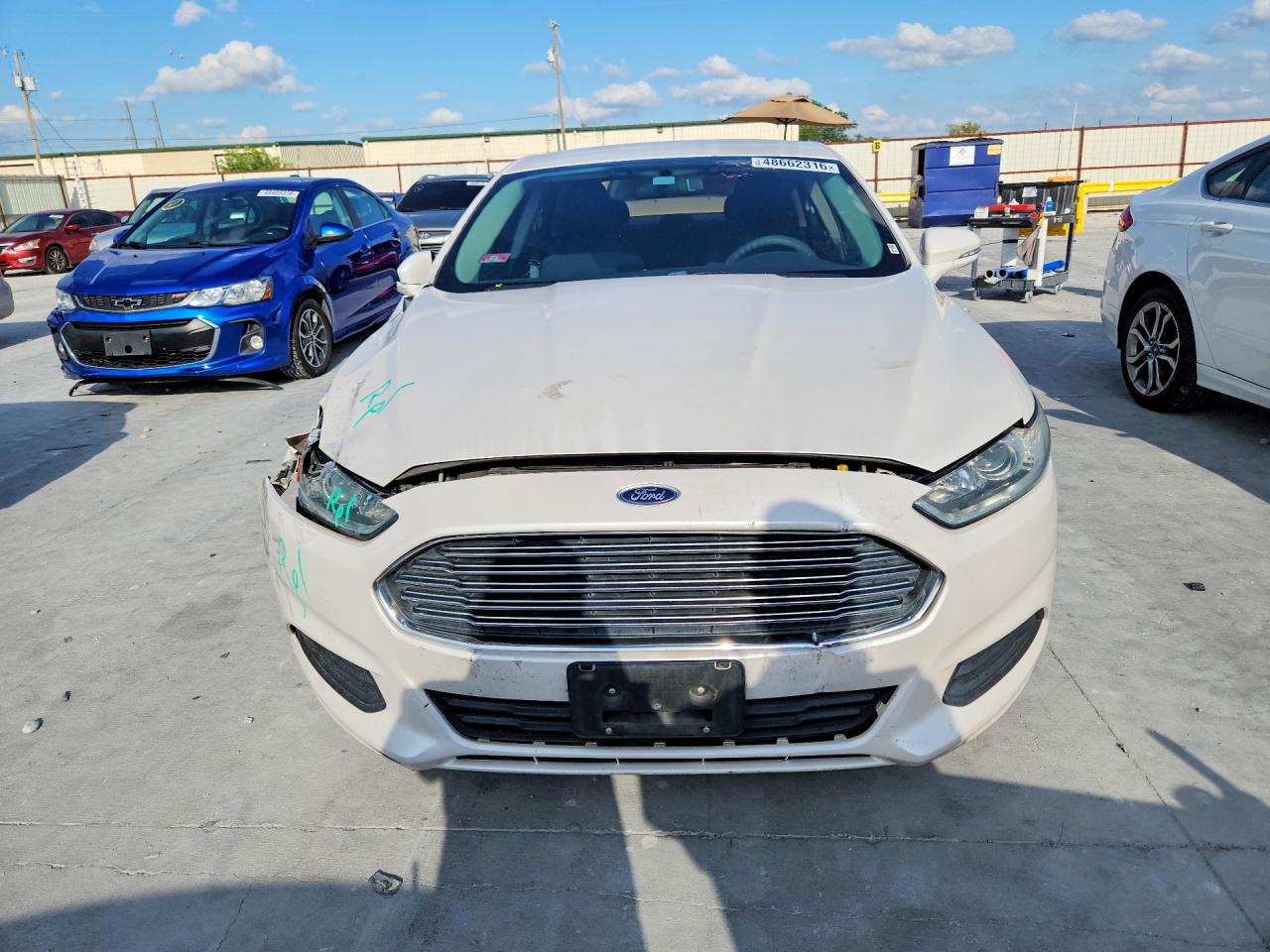 2016 FORD FUSION SE photo 13