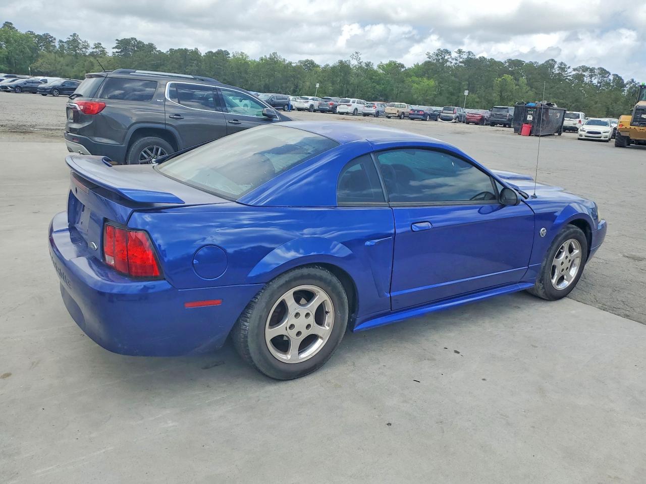 2004 FORD MUSTANG photo 5