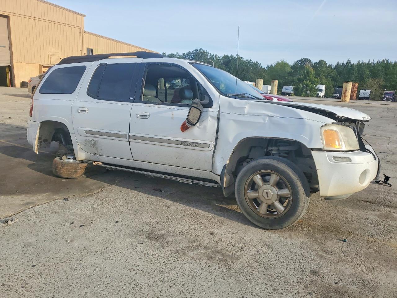 2003 GMC ENVOY XL photo 10