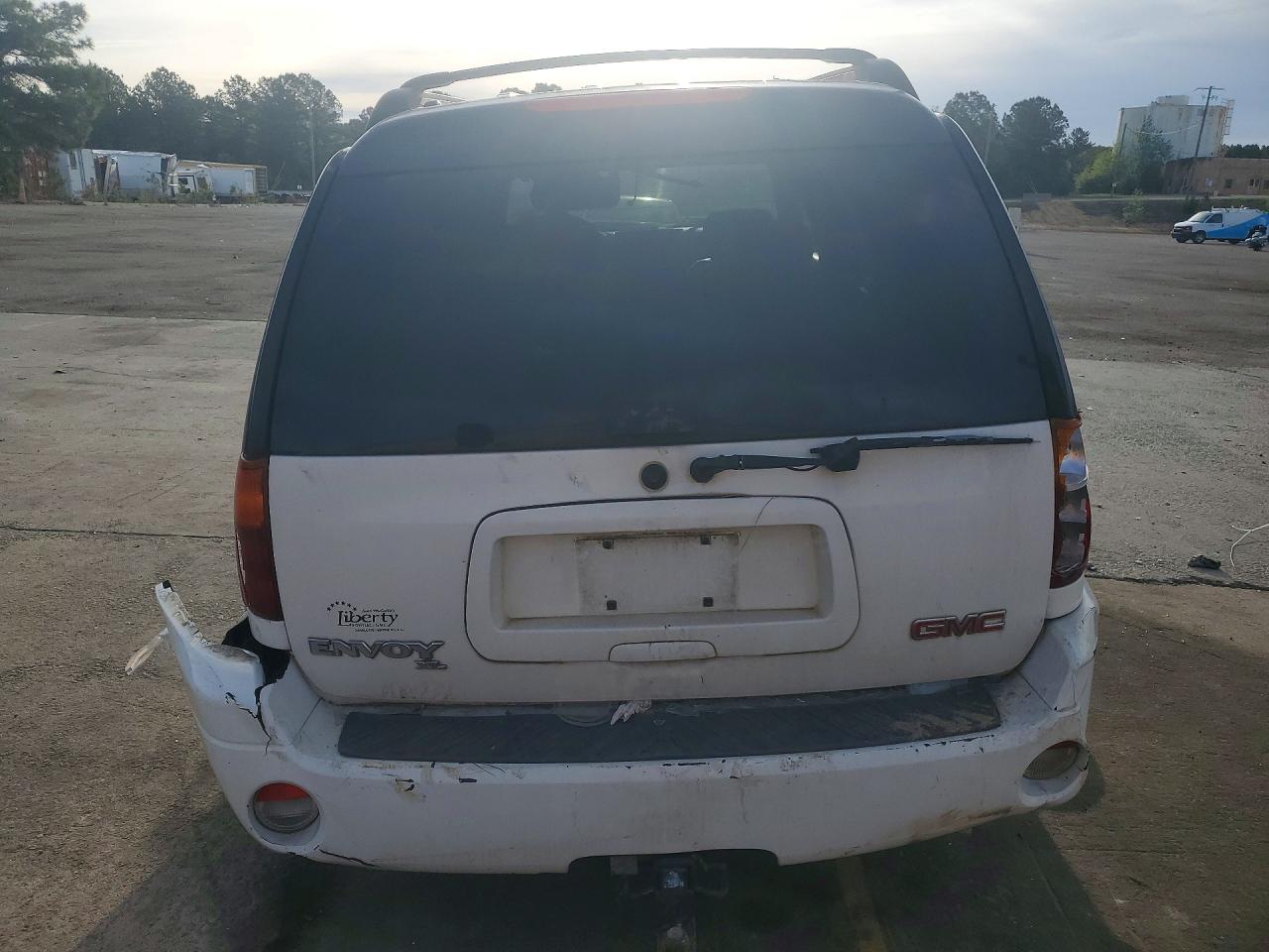 2003 GMC ENVOY XL photo 16