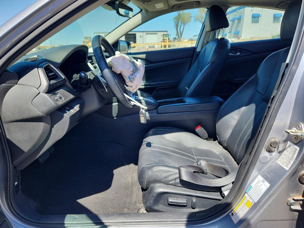 2019 HONDA INSIGHT TOURING photo 13
