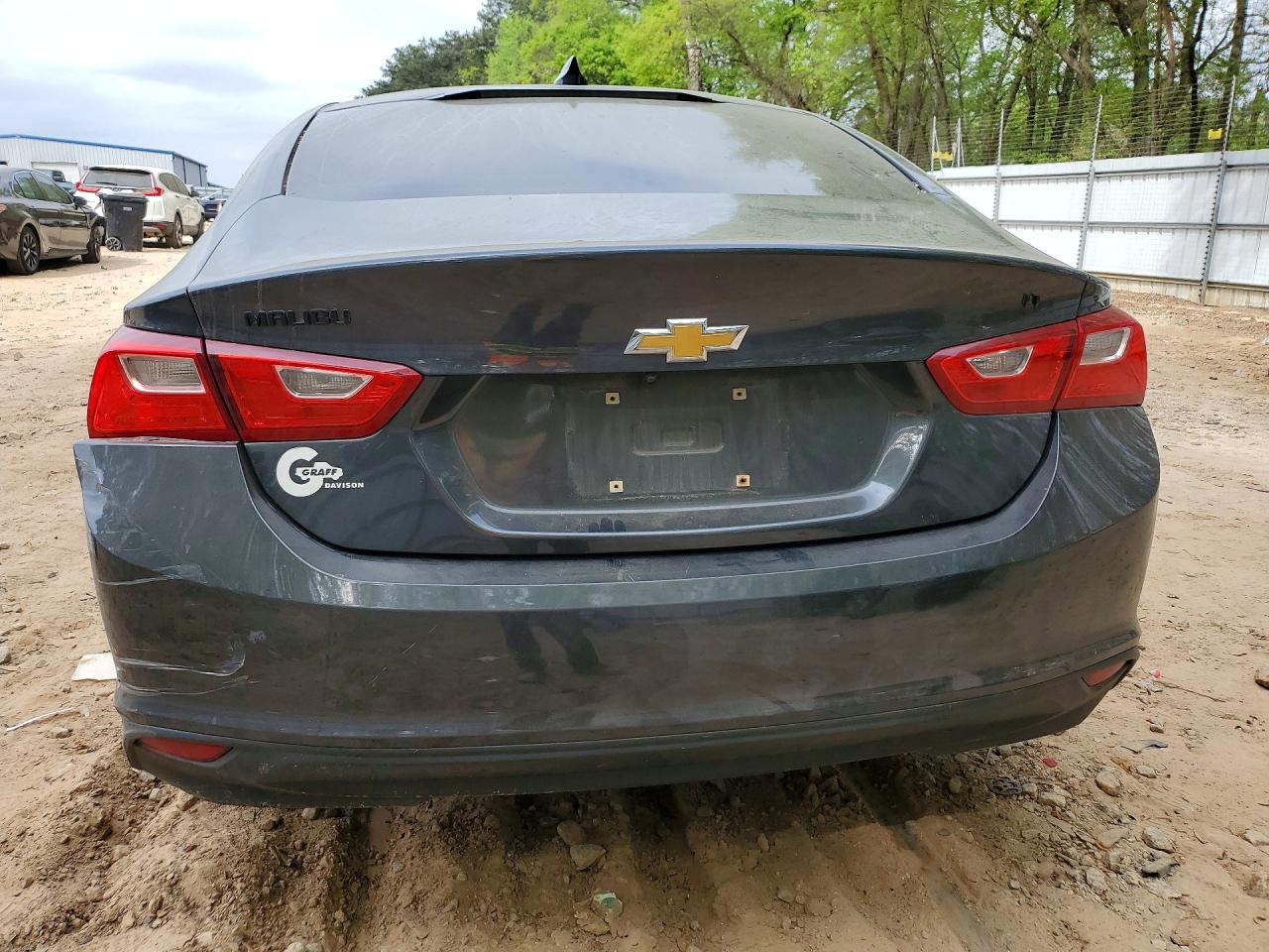 2018 CHEVROLET MALIBU LT photo 11