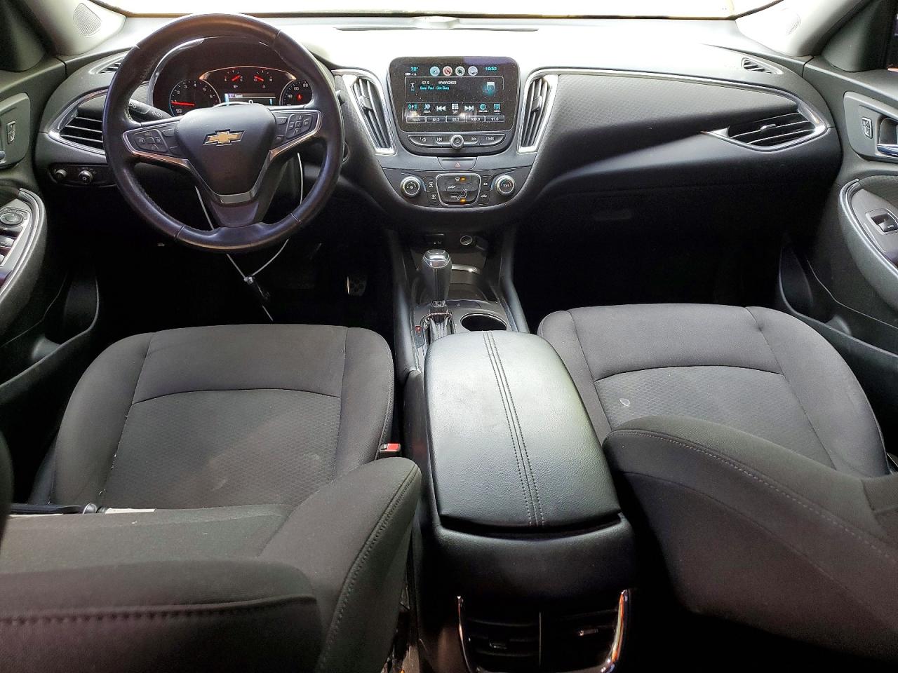 2018 CHEVROLET MALIBU LT photo 15