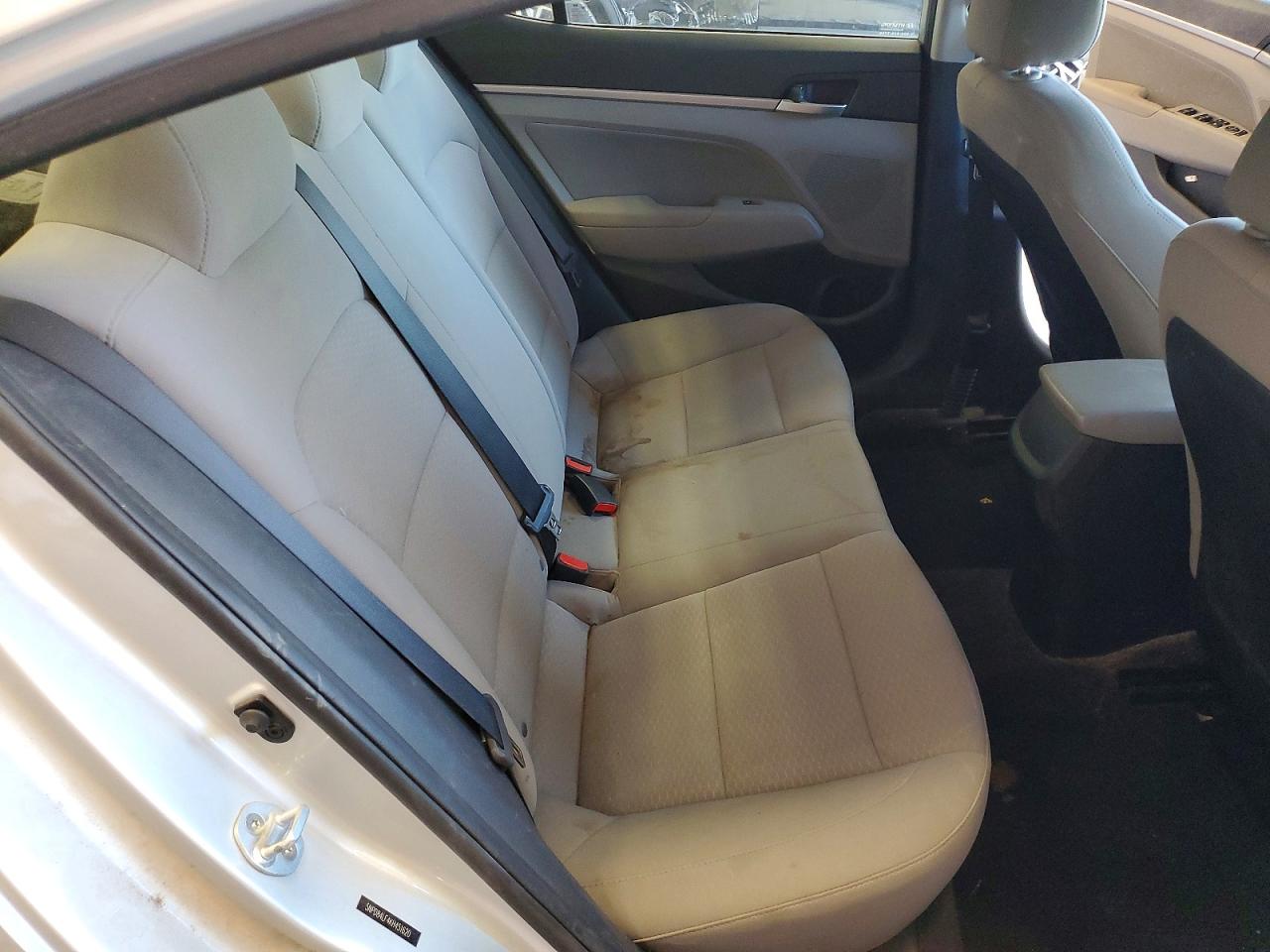 2019 HYUNDAI ELANTRA SEL photo 28