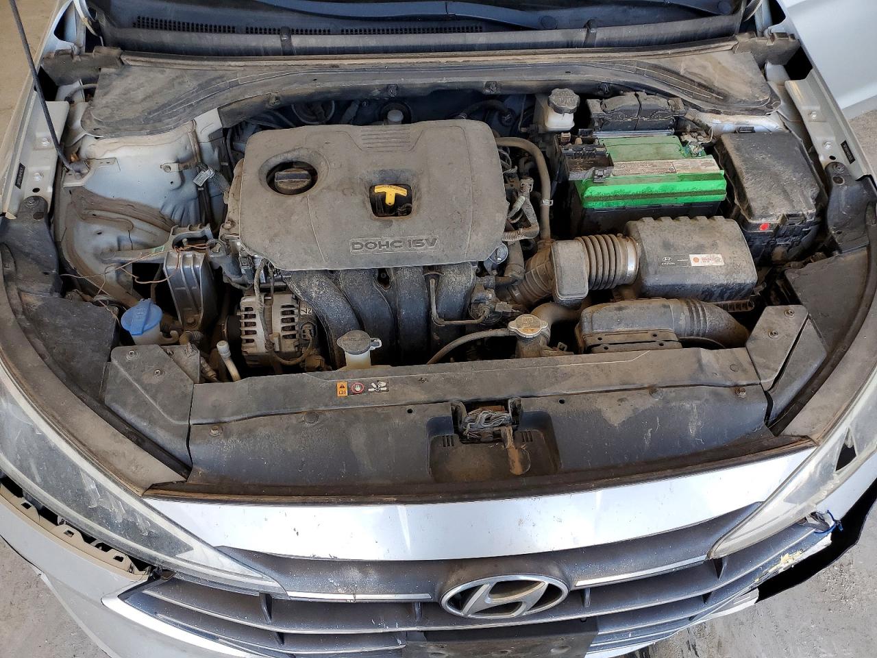 2019 HYUNDAI ELANTRA SEL photo 31