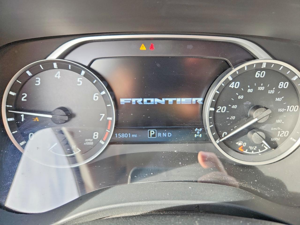 2024 NISSAN FRONTIER SV photo 17