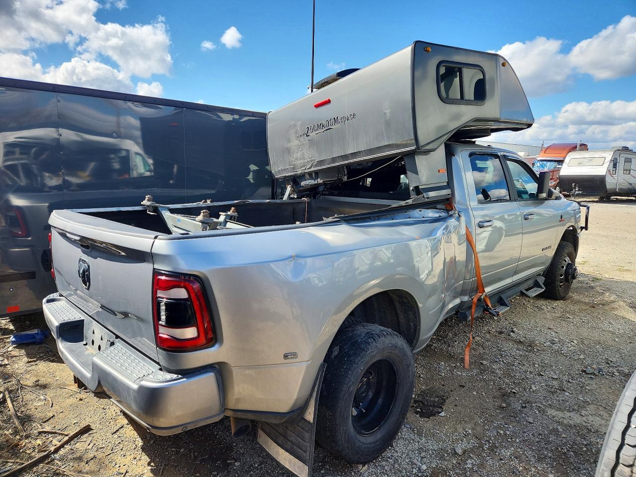 2021 RAM 3500 BIG HORN photo 7