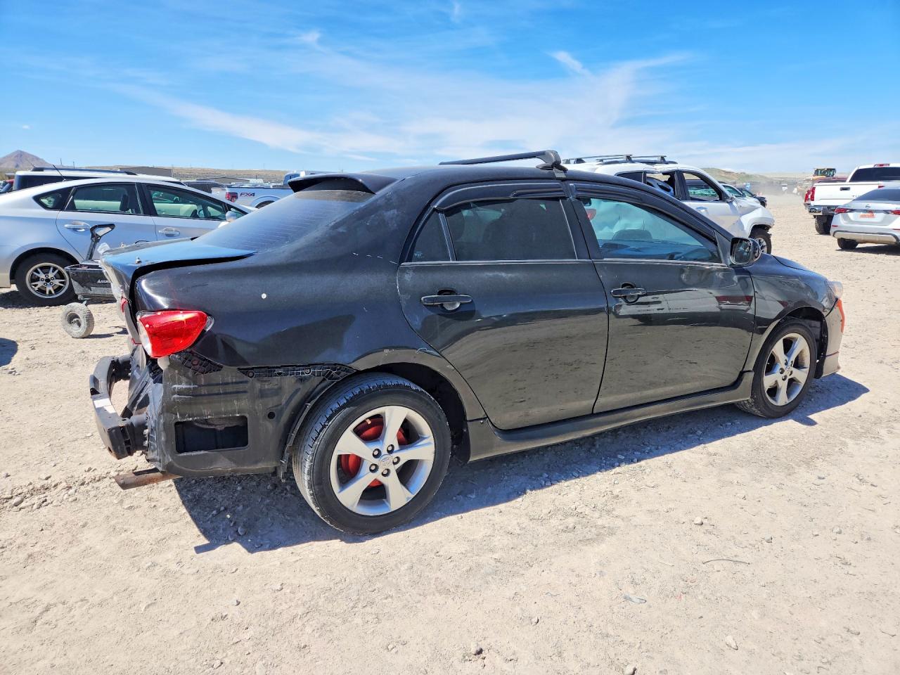 2013 TOYOTA COROLLA S photo 5