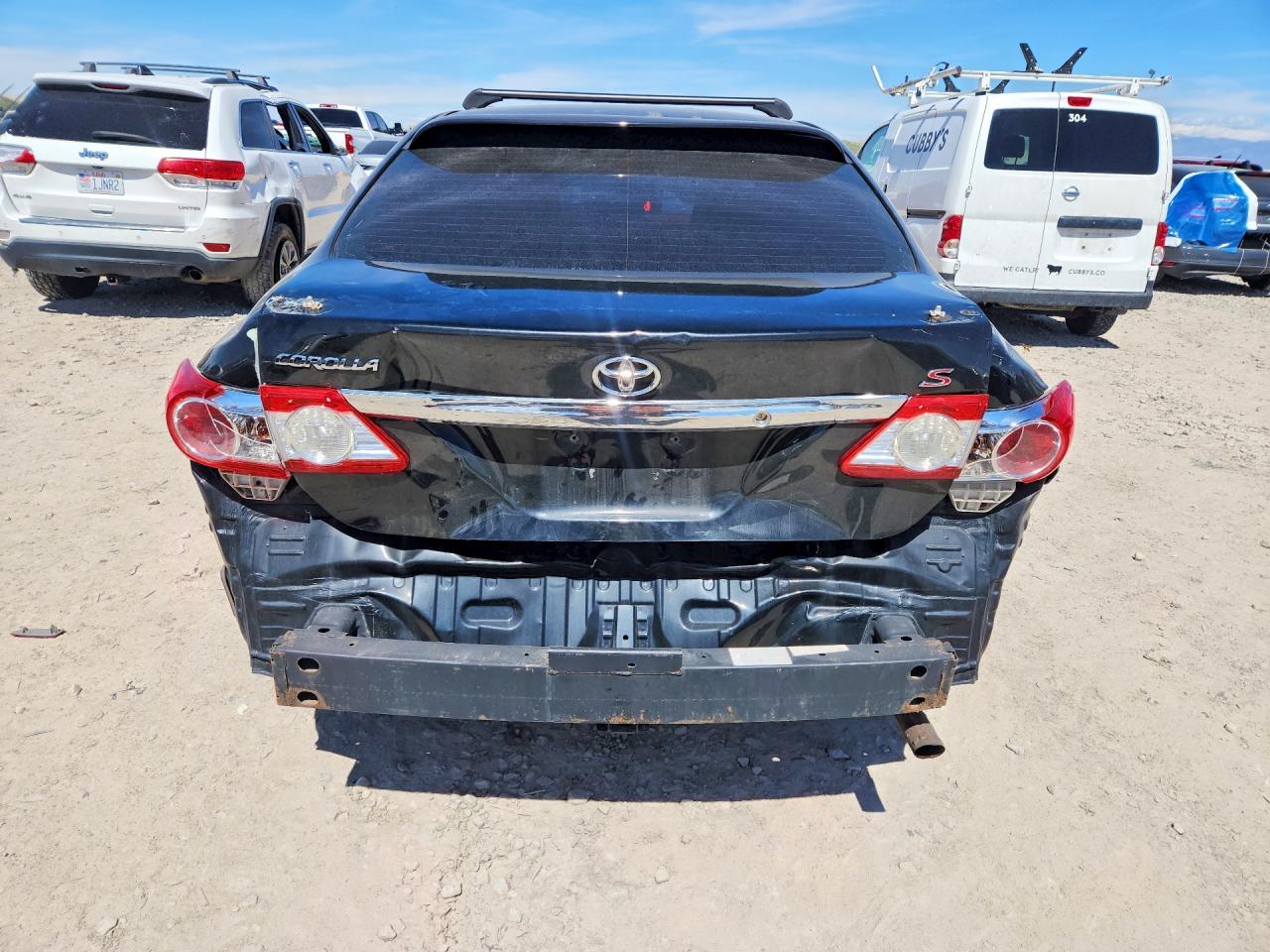 2013 TOYOTA COROLLA S photo 11
