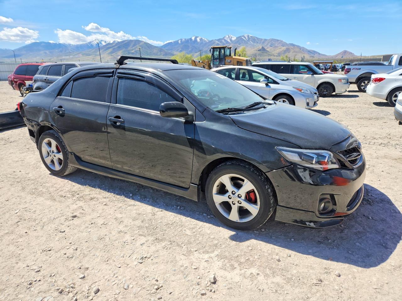 2013 TOYOTA COROLLA S photo 7