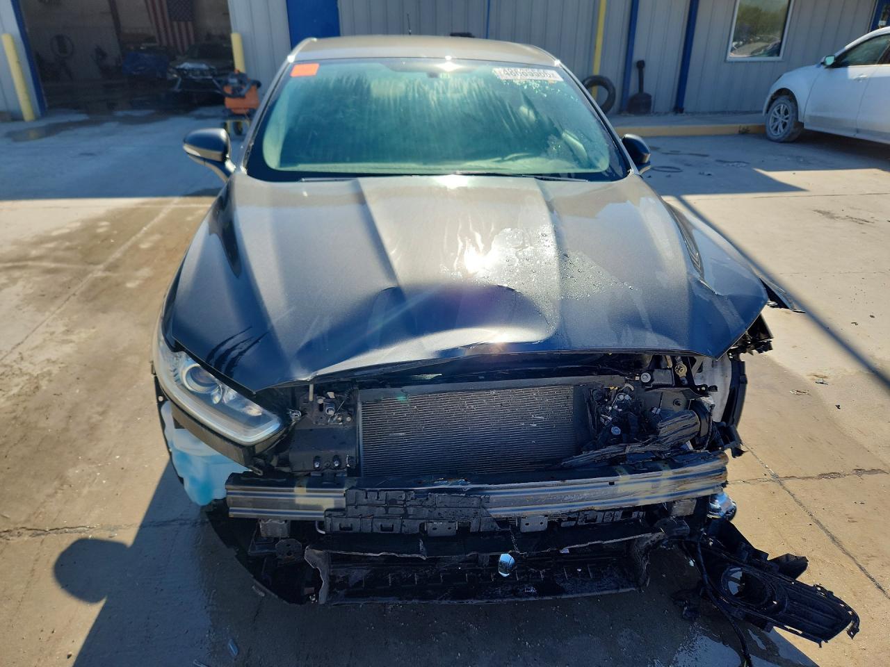 2015 FORD FUSION SE photo 9