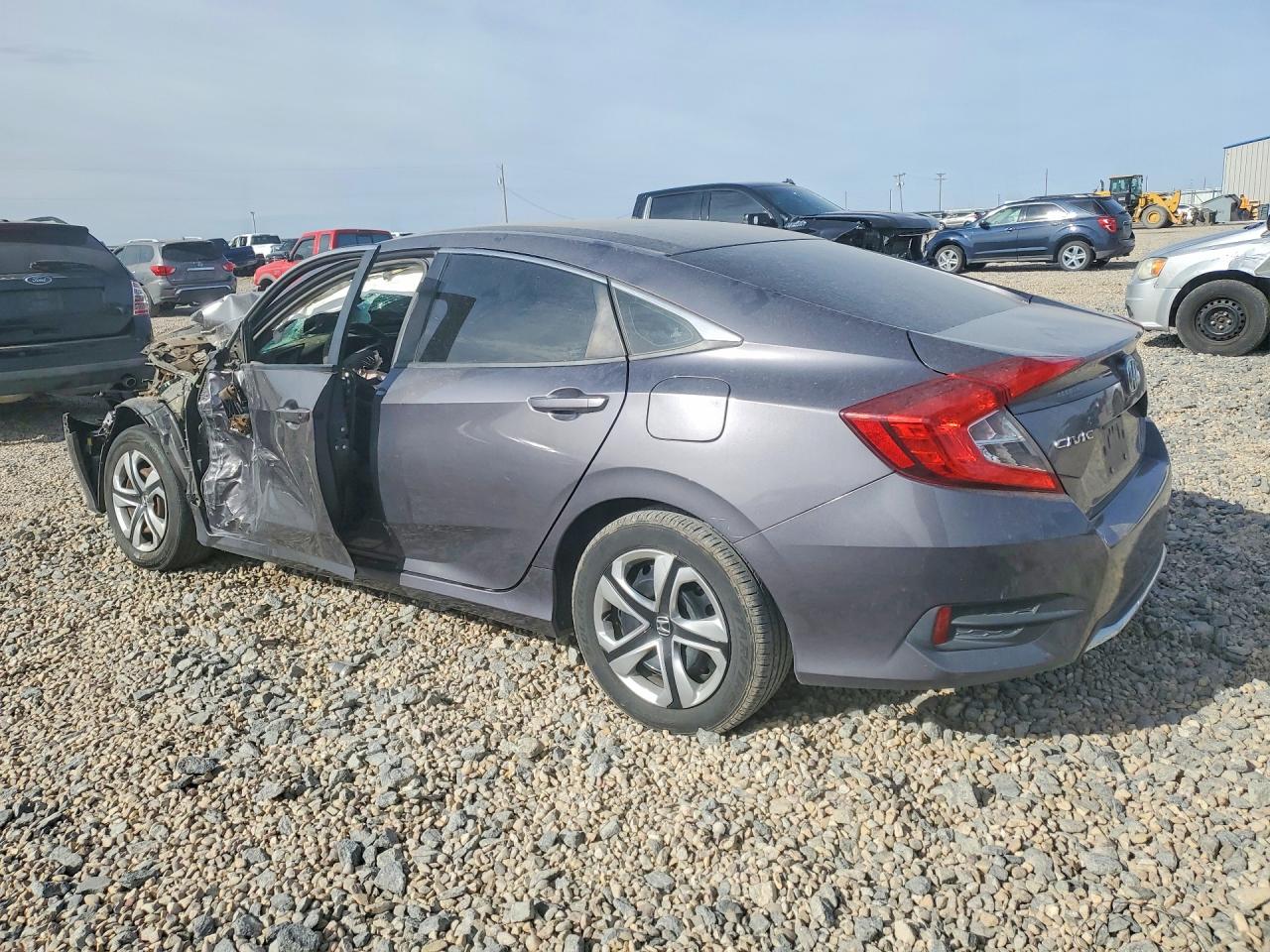 2017 HONDA CIVIC LX photo 3