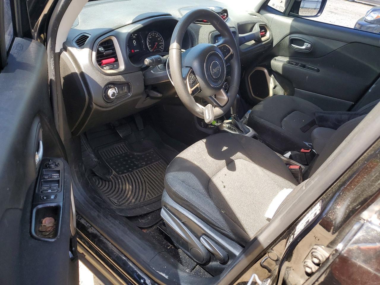 2017 JEEP RENEGADE SPORT photo 15