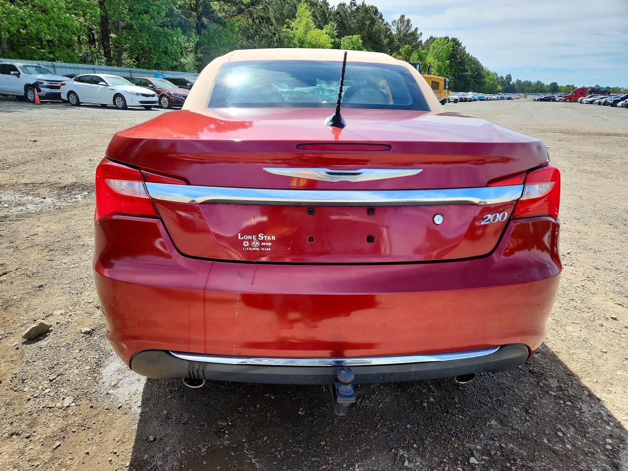 2013 CHRYSLER 200 TOURING photo 11