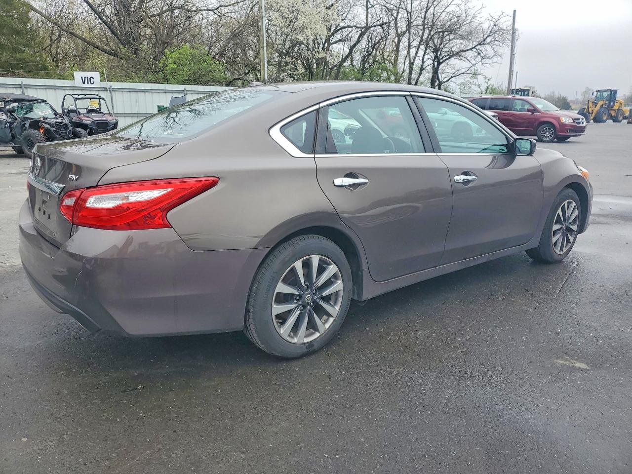 2017 NISSAN ALTIMA 2.5 SV photo 5