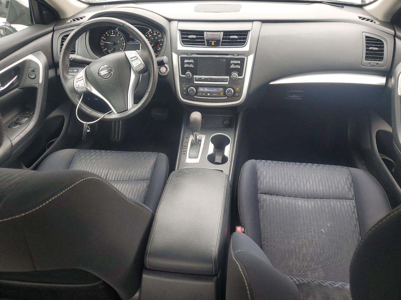 2017 NISSAN ALTIMA 2.5 SV photo 15